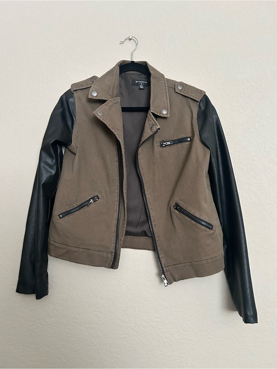 Bycorpus Jackets & Blazers - bycorpus/Urban Outfitters Two-Tone, faux leather Moto Jacket — size medium